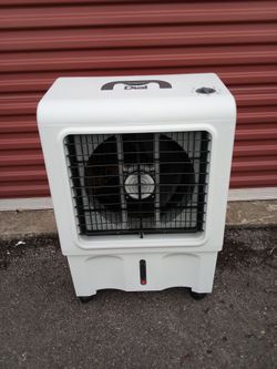 Dial evaporative cooler