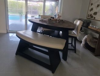 Dinning Set