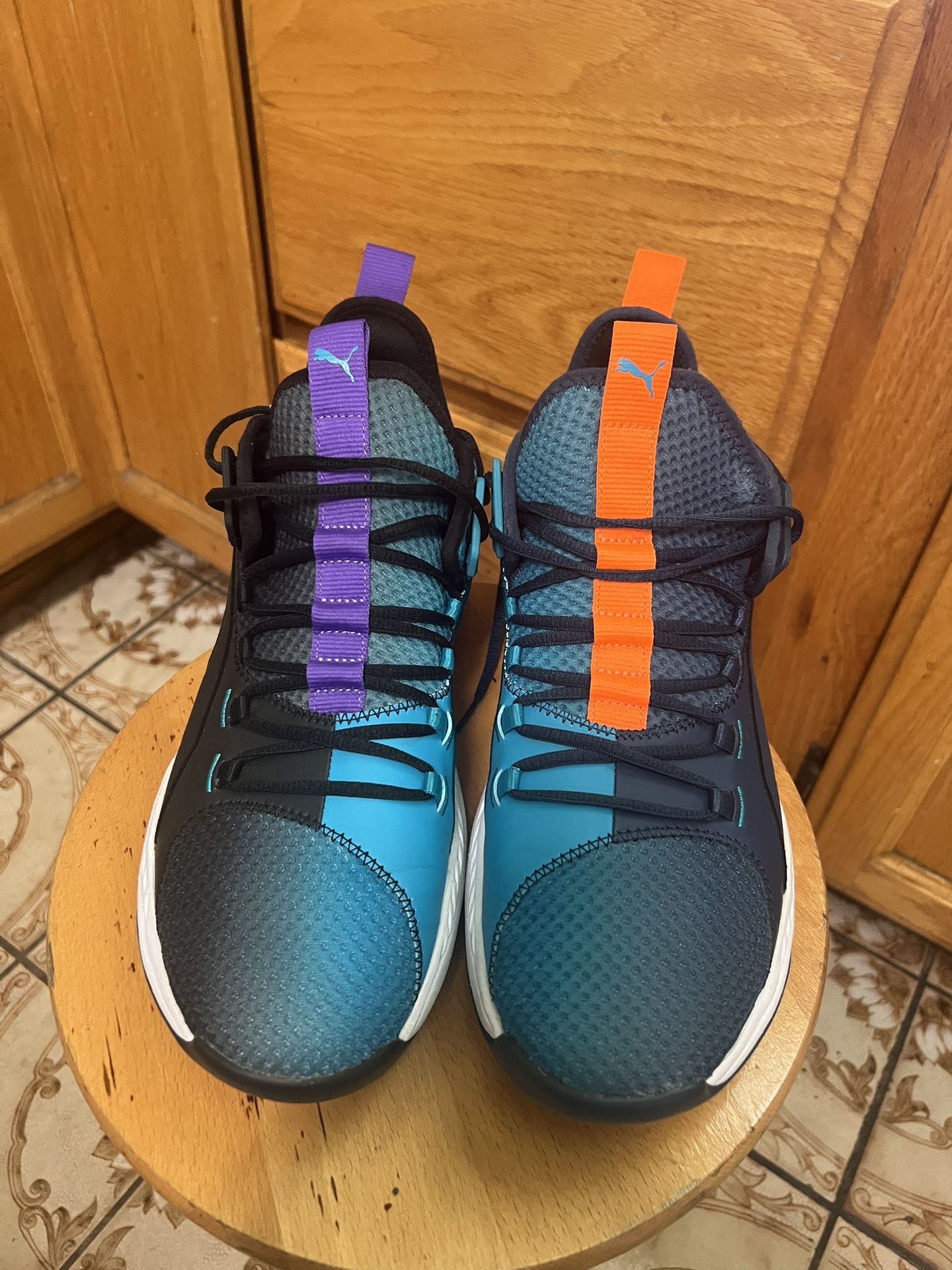 Puma Athletic Shoes Size 10