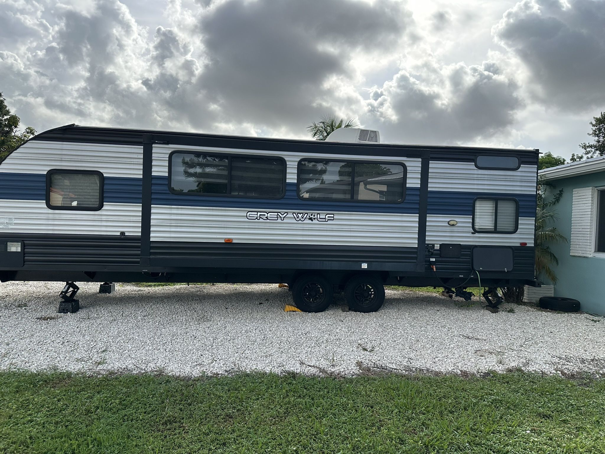 2021 Forest River Cherokee, Gray Wolf Travel Trailer