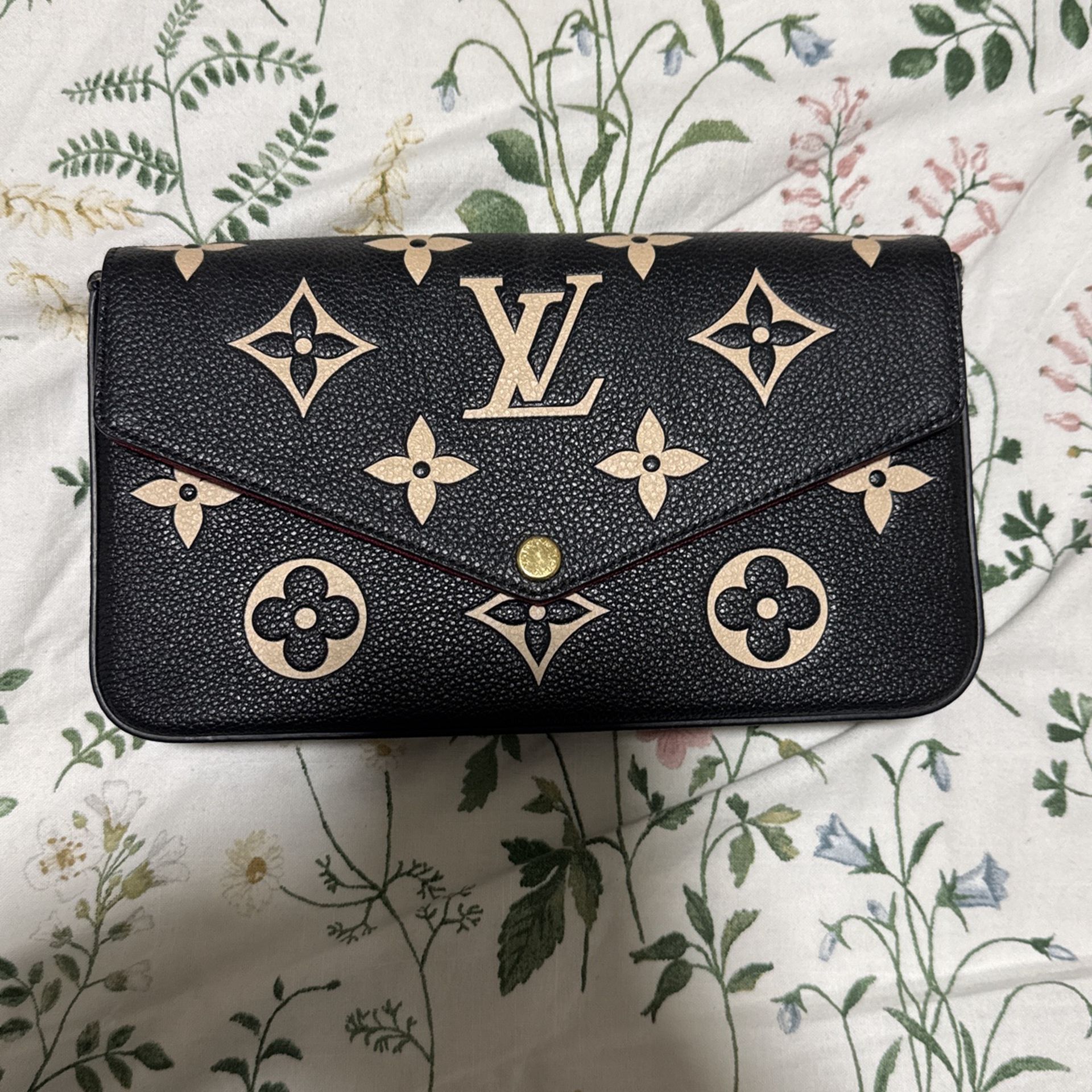 LV Wallet On Chain