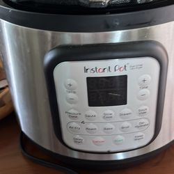 Instant Pot Air Fryer Combo for Sale in Santa Monica, CA - OfferUp