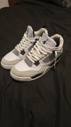 Jordan 4 Military Black