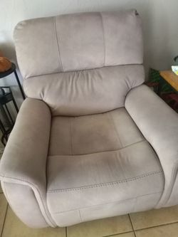Recliner chair