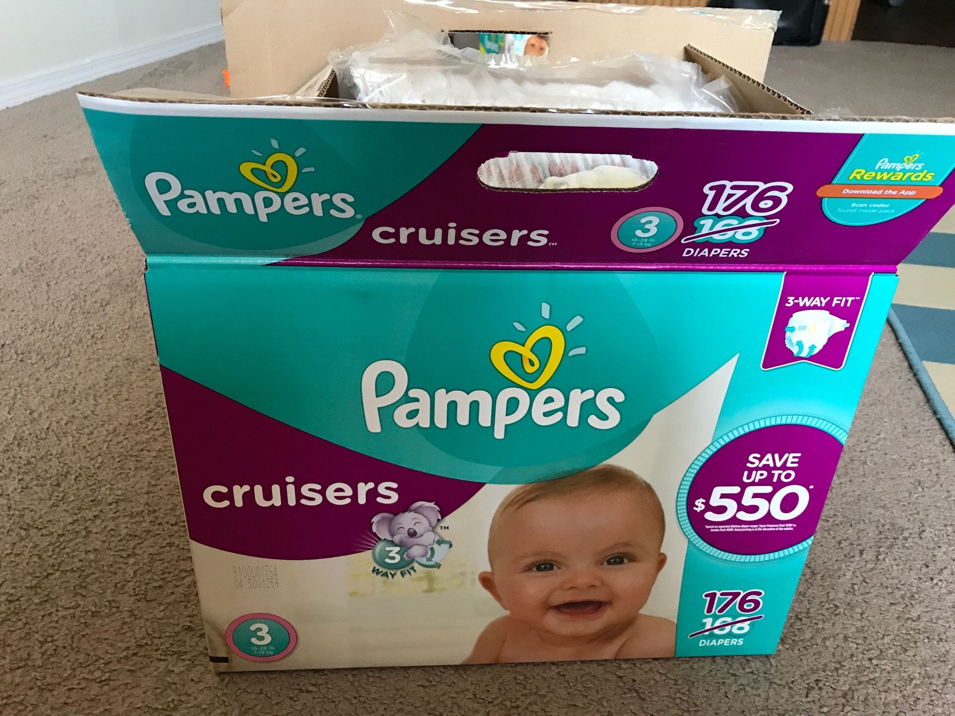 Pampers Cruisers 175 count ...only one used and new