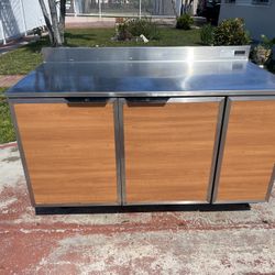 Refrigerated Sandwich Prep Table , Deli shop, Pizza shop, Duke Model RBC-60M 5’ft