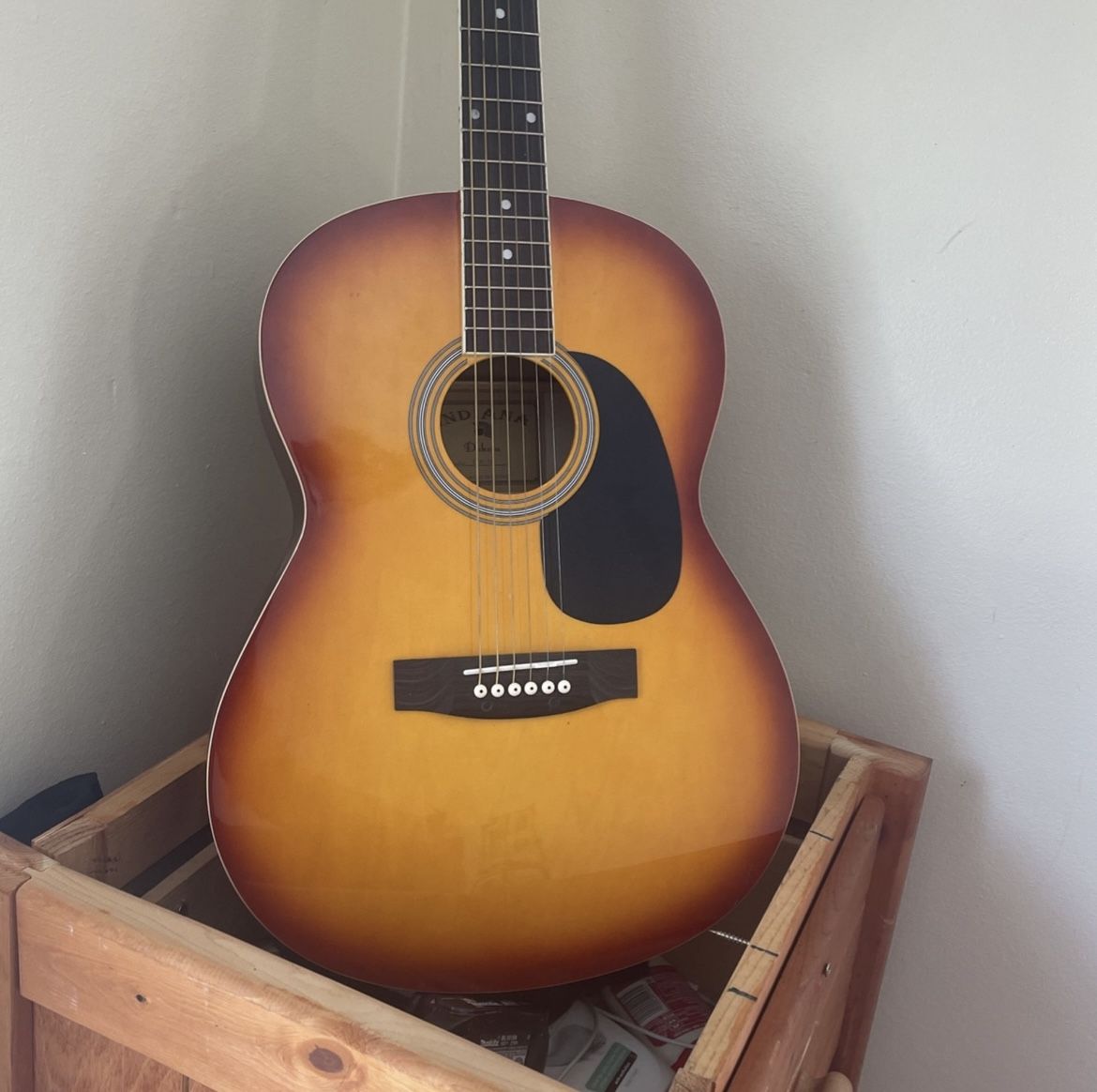 6 String Acoustic Guitar 