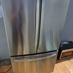 GE French Door Refrigerator 