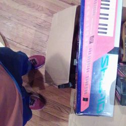 Yamaha FM Keyboard with MIDI