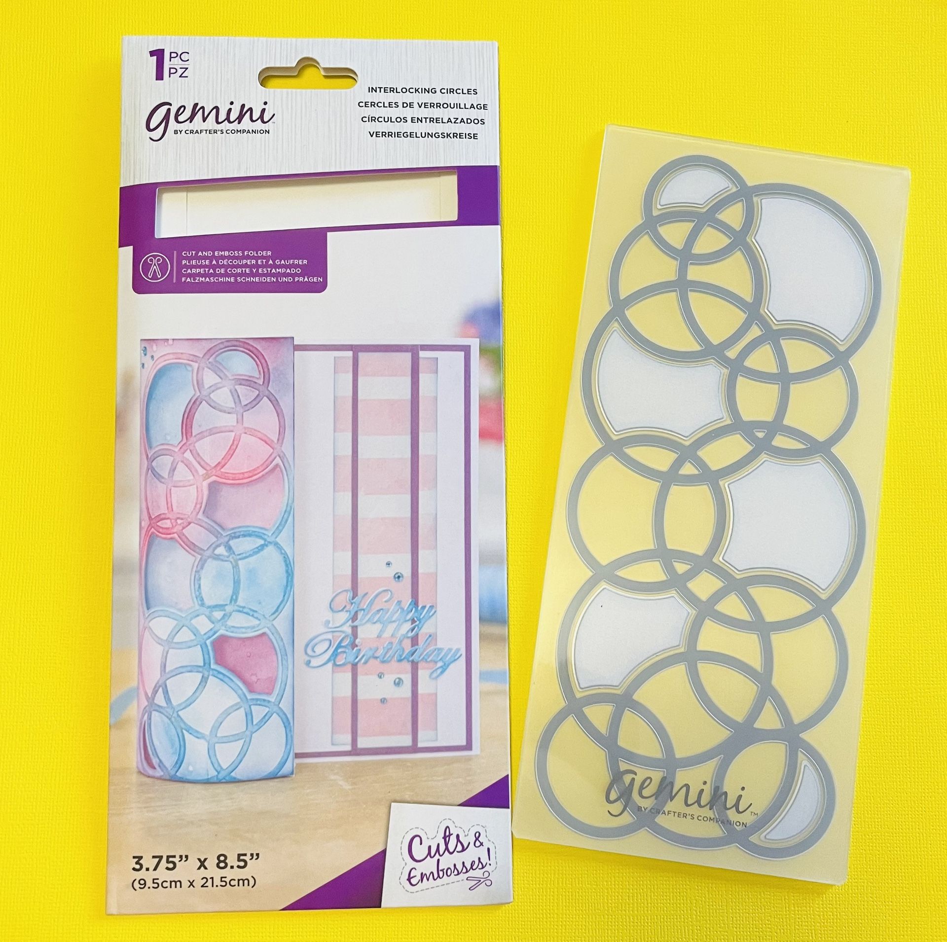 Die Cut & Emboss Folder Interlocking Circles All In One