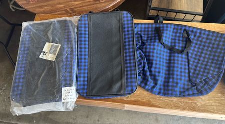 Matching set suitcase, backpack, neck rest