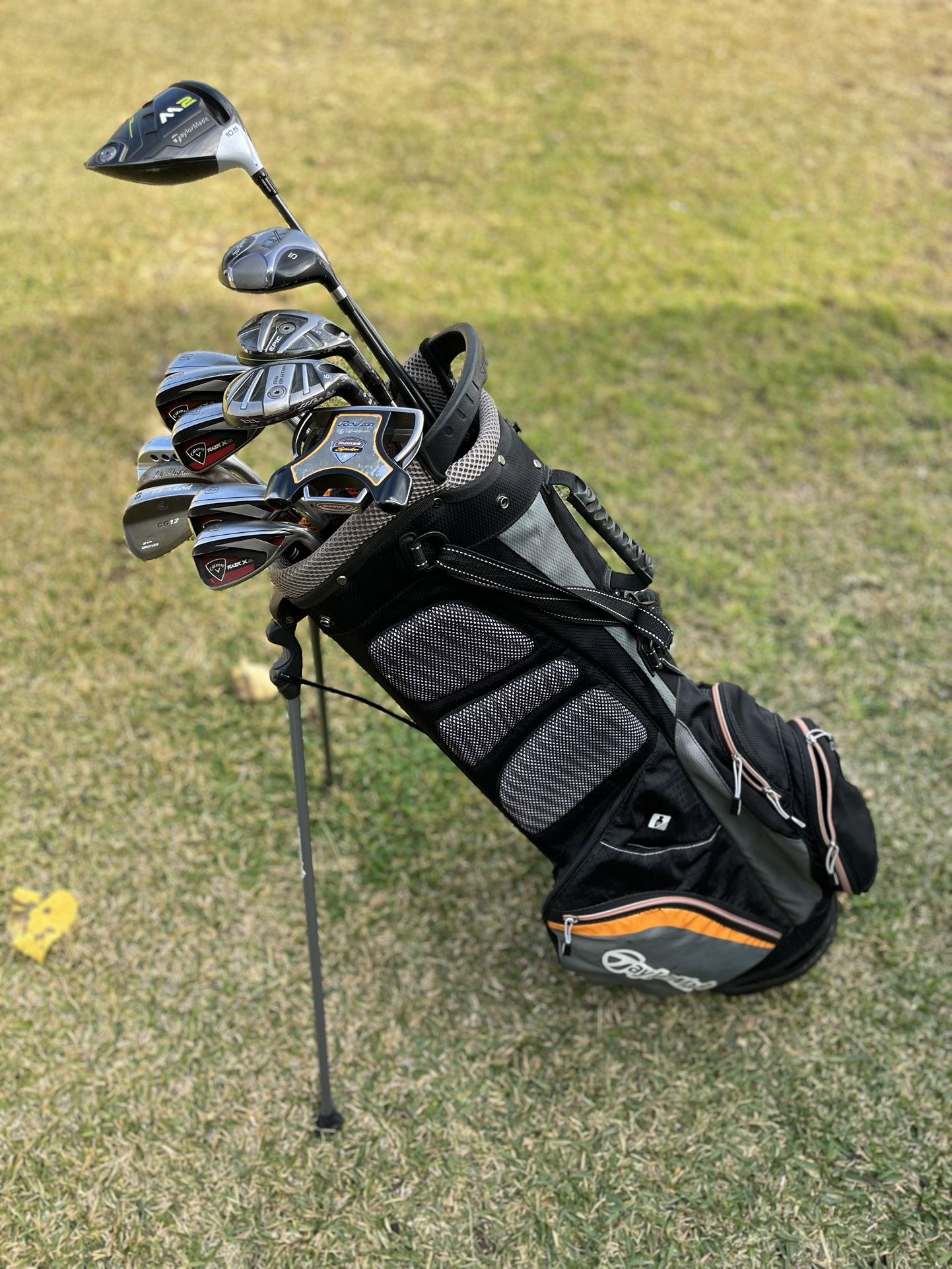 “Beginner “CALLAWAY,TAYLORMADE, Golf Set. 13 Clubs + Taylor Made Golf Bag. $310.