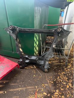 24 Nissan Altima subframe/cross member