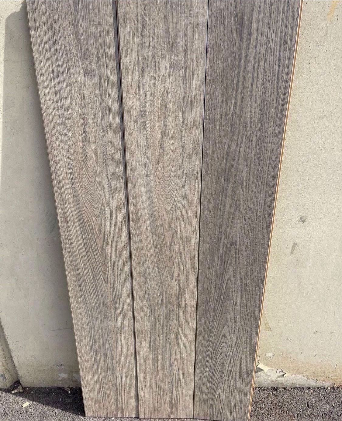 Taisen Oak 12 mm Tx 7.5 in. W Waterproof Laminate Wood Flooring