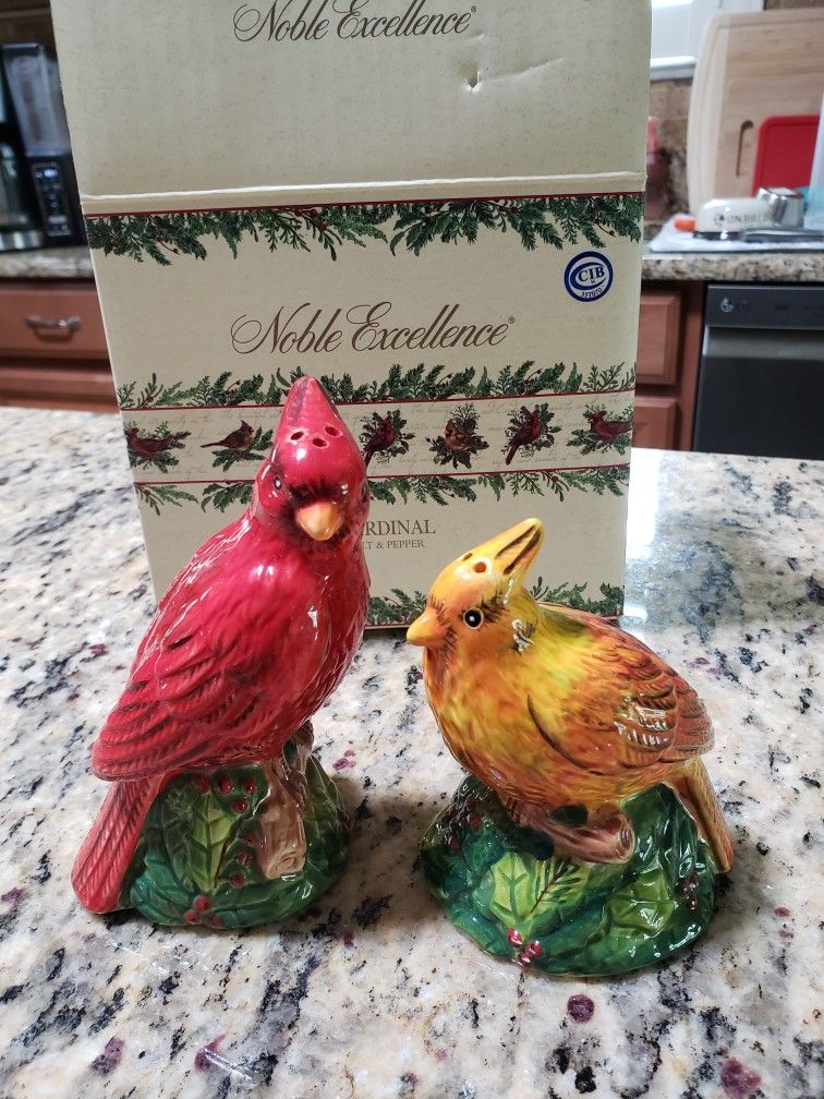 Christmas Cardinals 