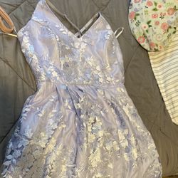 Vestido de Dama En Color Morado 💜 Talla M