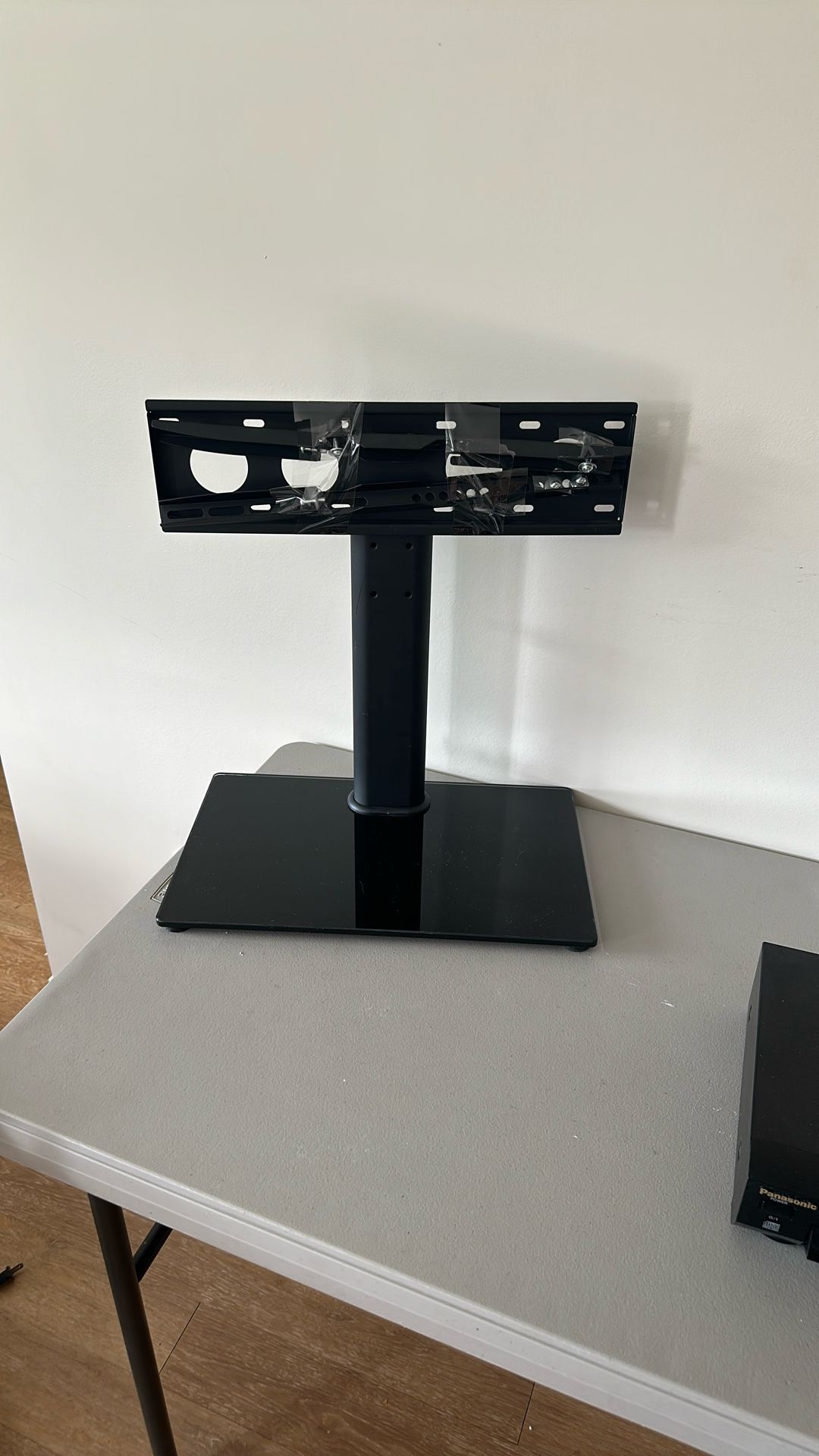 TV Stand/Mount