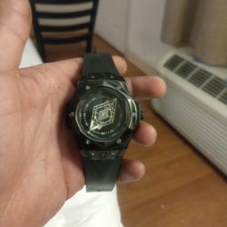 Kinetic Watch
