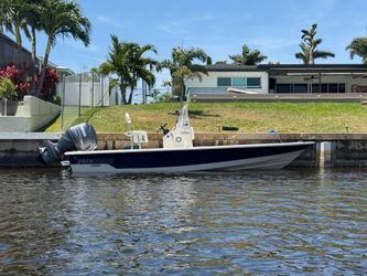 2010 Pathfinder Boat 20 Ft