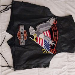 HARLEY LEATHER VEST NEW NEVER USED SIZE 48