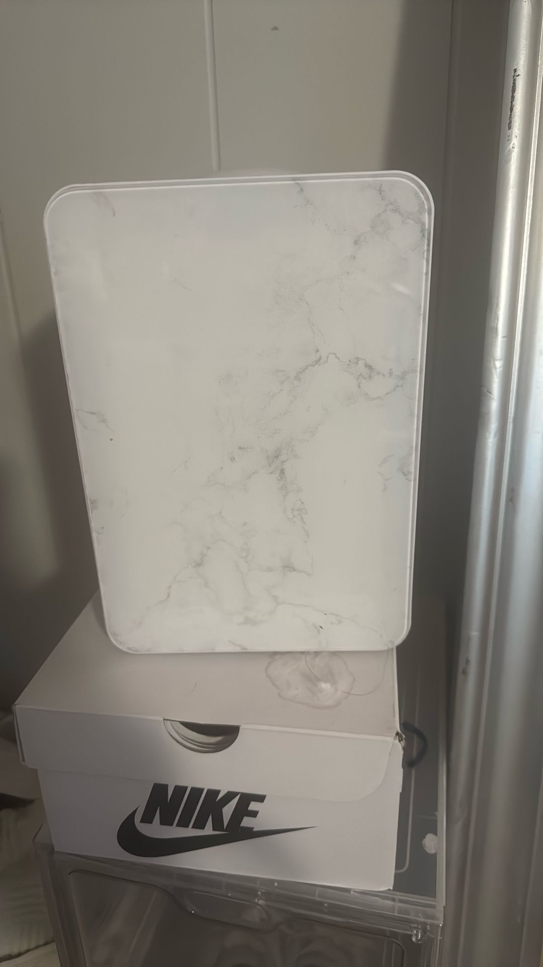 Mini Marble Fridge 