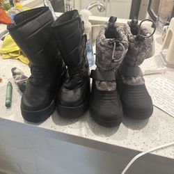 Snow boots , Black Size 12 (gray) Size 2 Black