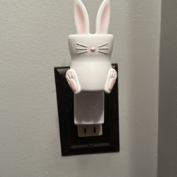 Bath And Body Works Bunny Wallflower Plug In