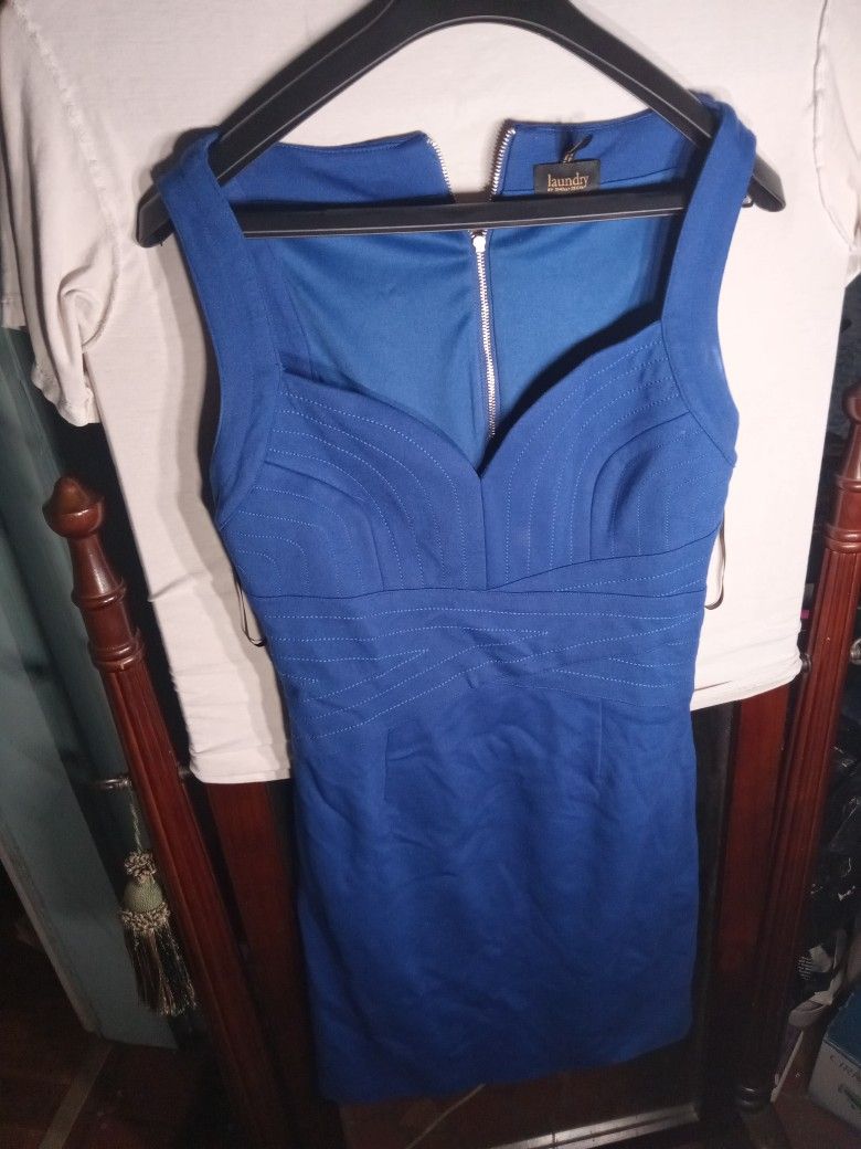 Laundry by Shelli Segal Blue Dress Size 6 w 3/4 Zip Down on Back