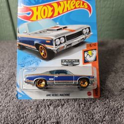 Hot Wheels AMC Rebel Machine 