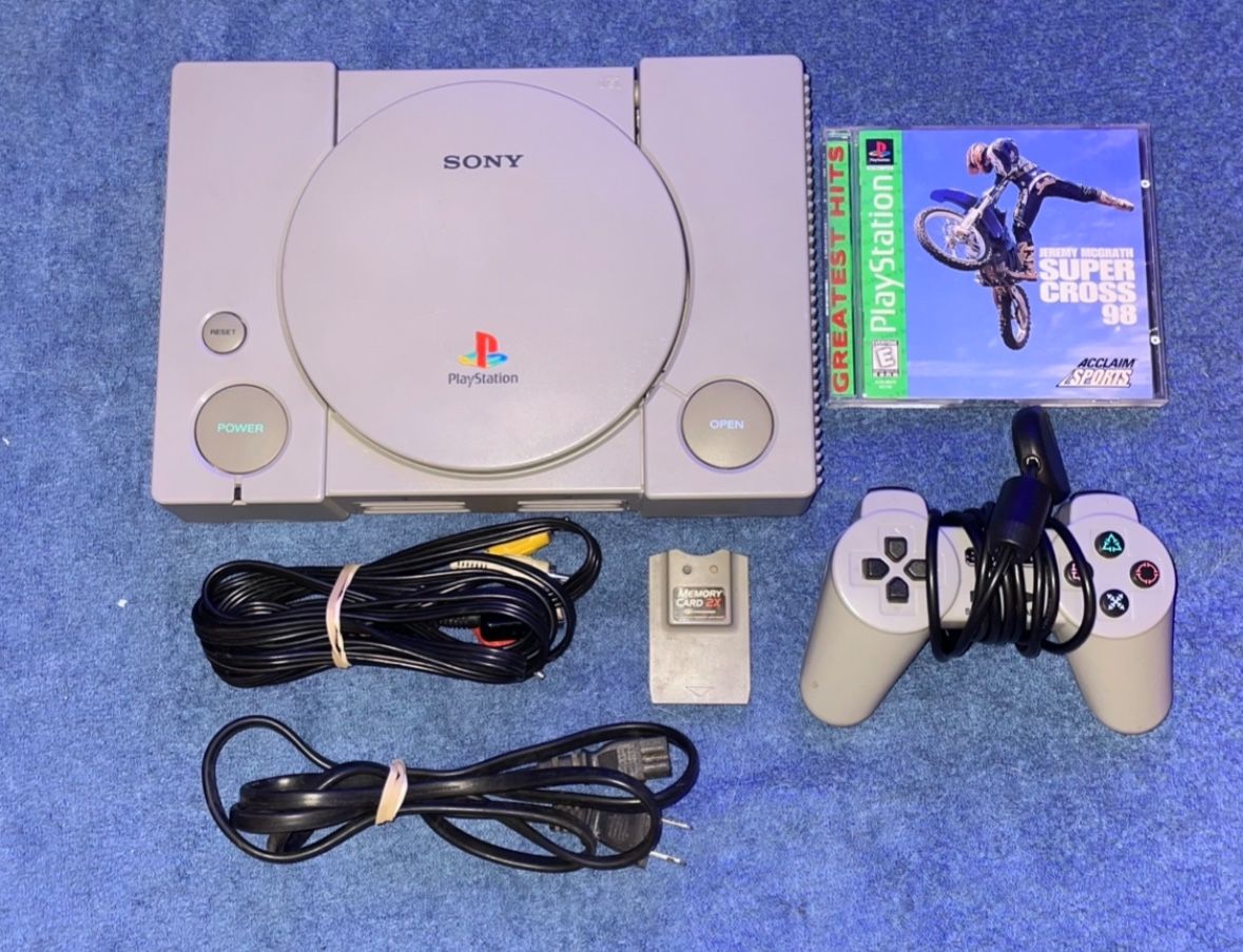 SONY PLAYSTATION PS1 CONSOLE WITH VIDEO GAME