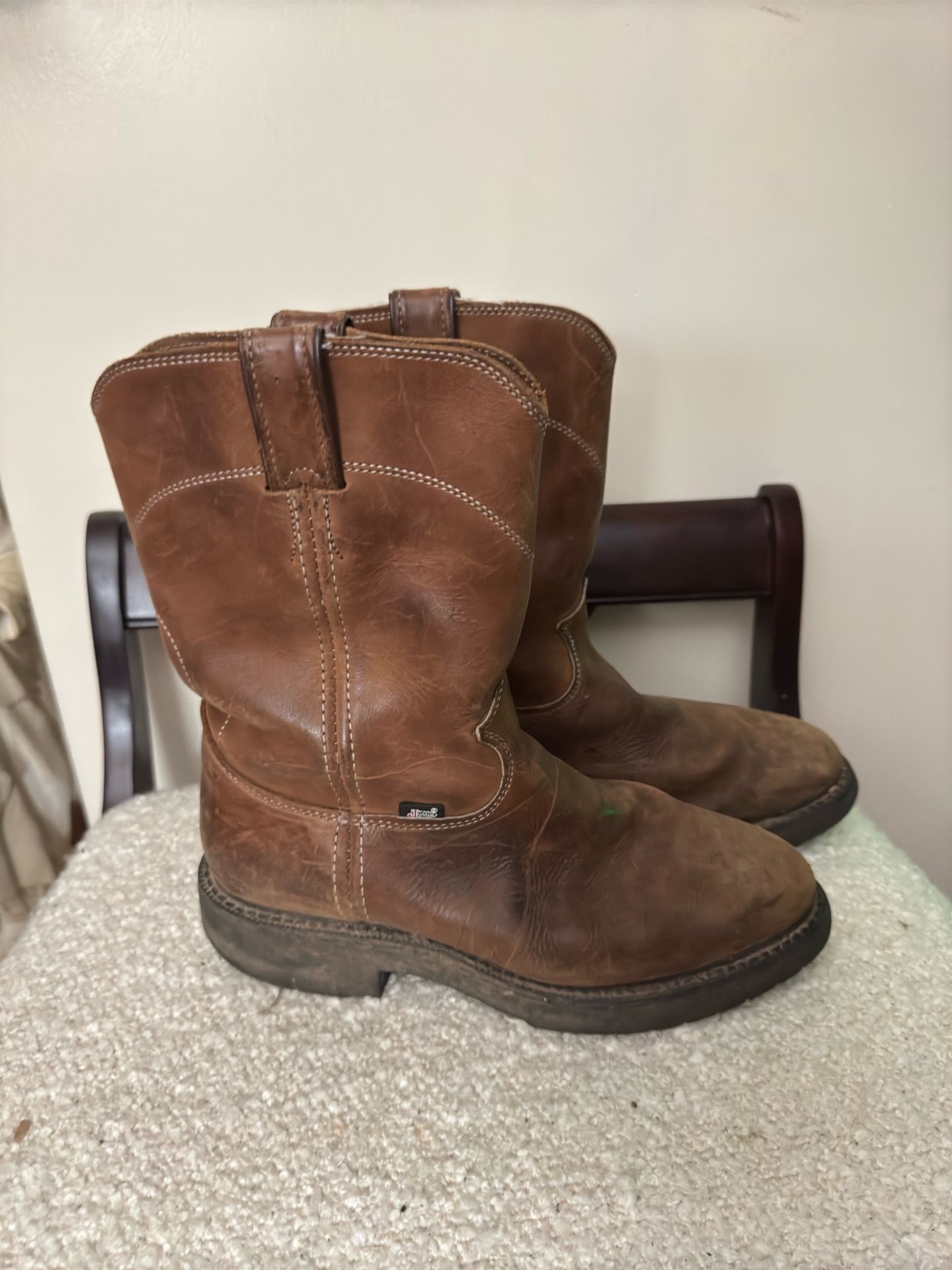 Men’s Justin Boots Size 10