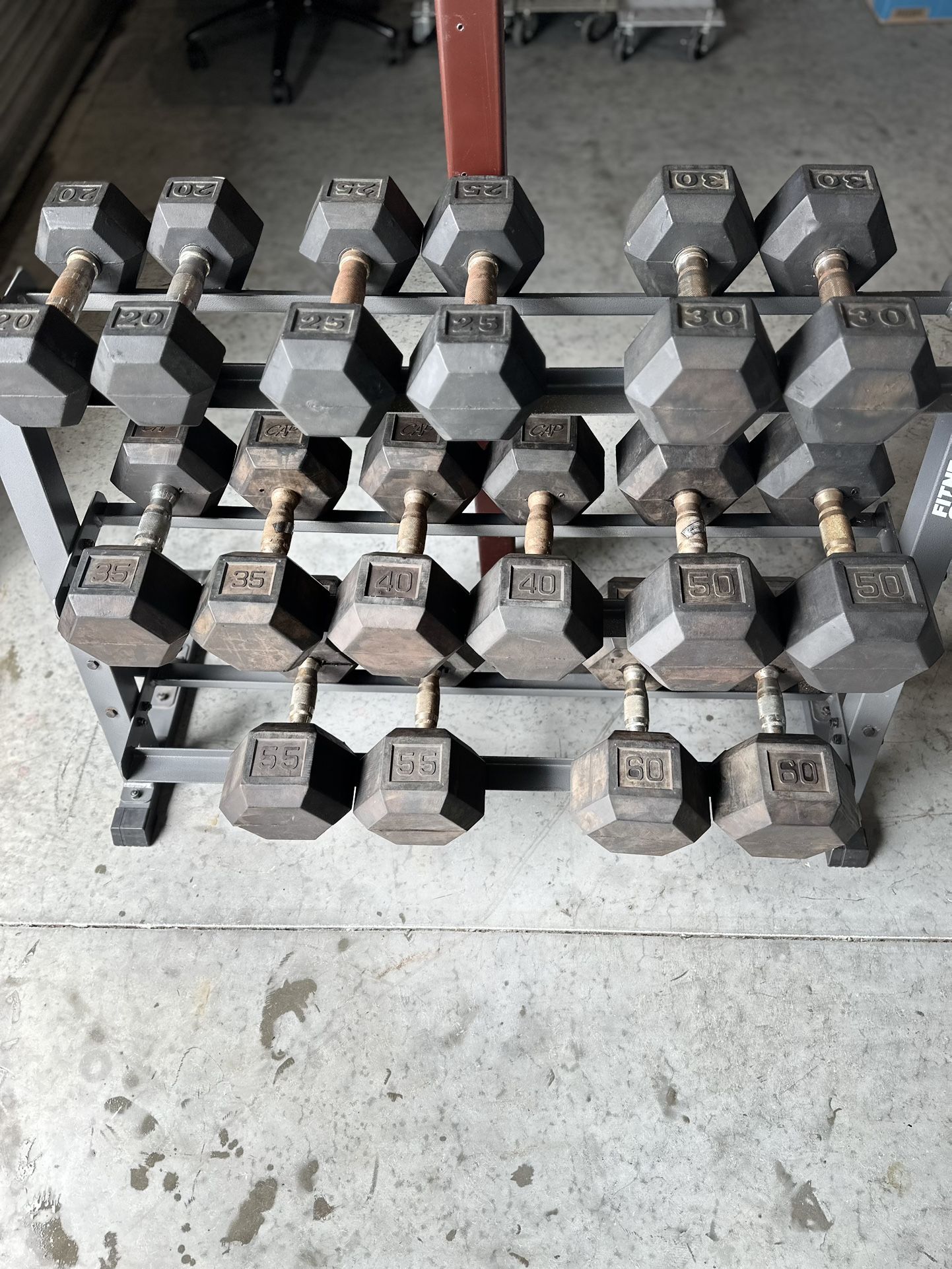 RUBBER HEX DUMBBELLS WITH RACK