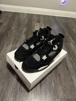 Jordan 4 White Thunder