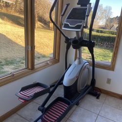 ProForm Endurance 720 E Elliptical