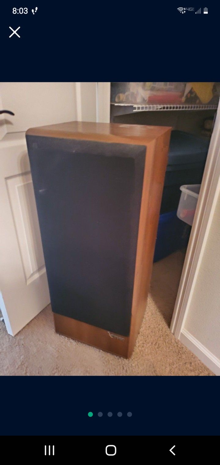 Infinity Vintage Sm122 Monitors Speakers Pair Originally $1299 Need To Refoam Bass