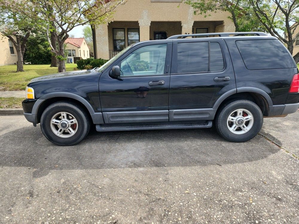 2003 Ford Explorer