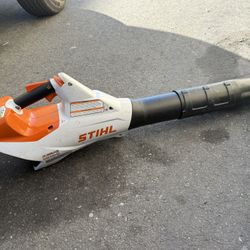 Still Blower  BGA 86  Like New  Comes With An Extra Battery
