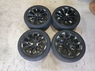 Tesla Model Y 20” OEM Induction Wheels + Goodyear Eagle F1 T0 Tires + TPMS