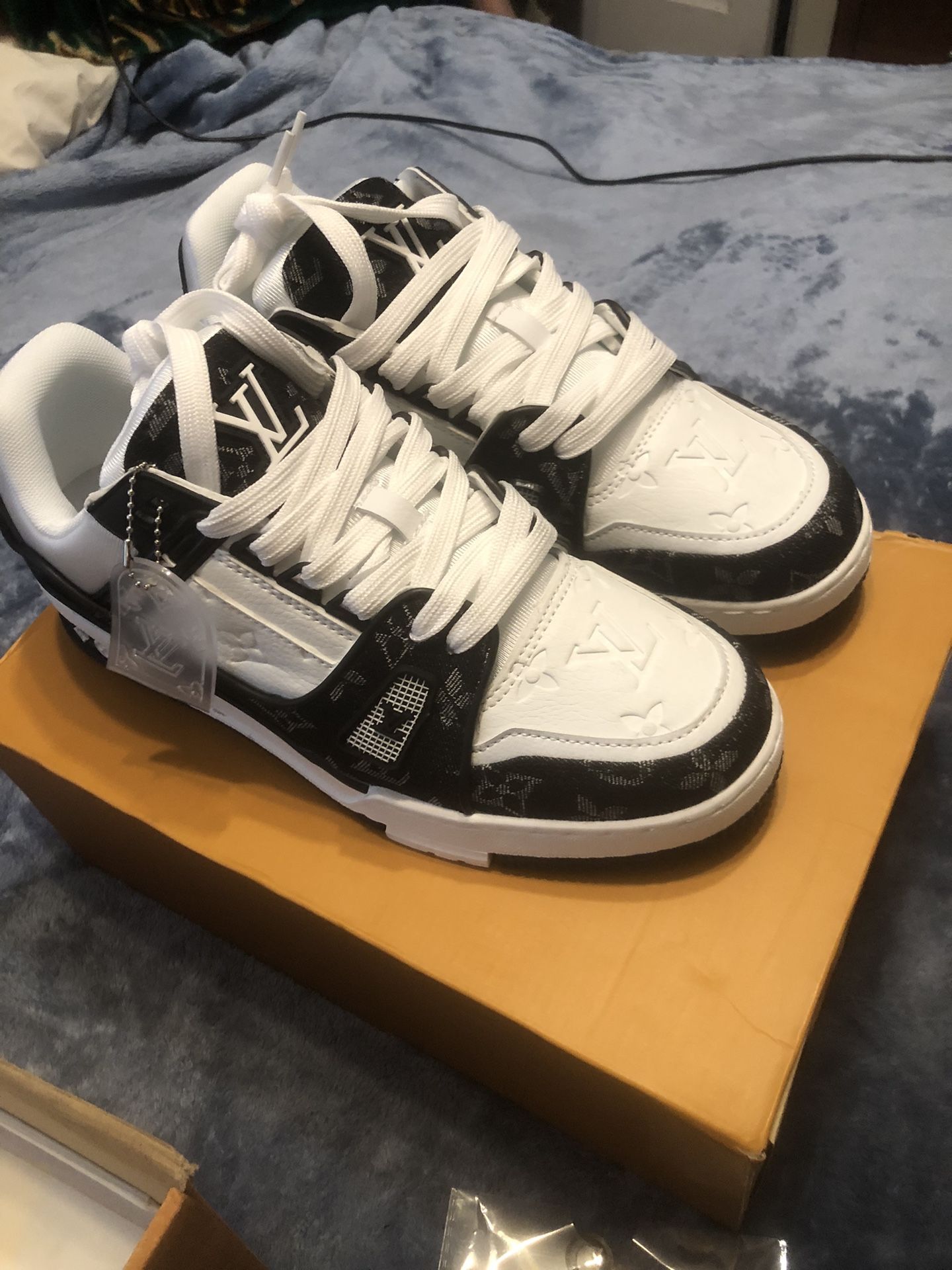*BRAND NEW* LV Trainer Sneakers Size 9.5 And 10