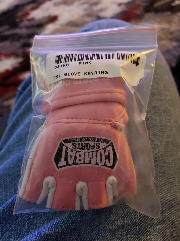 Keychain Pink MMA Glove
