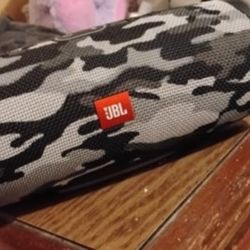 JBL Speaker Charge 4 