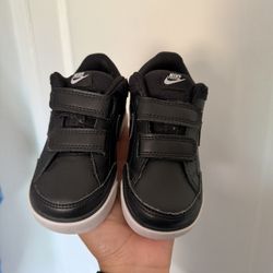 Nike shoes toddler
