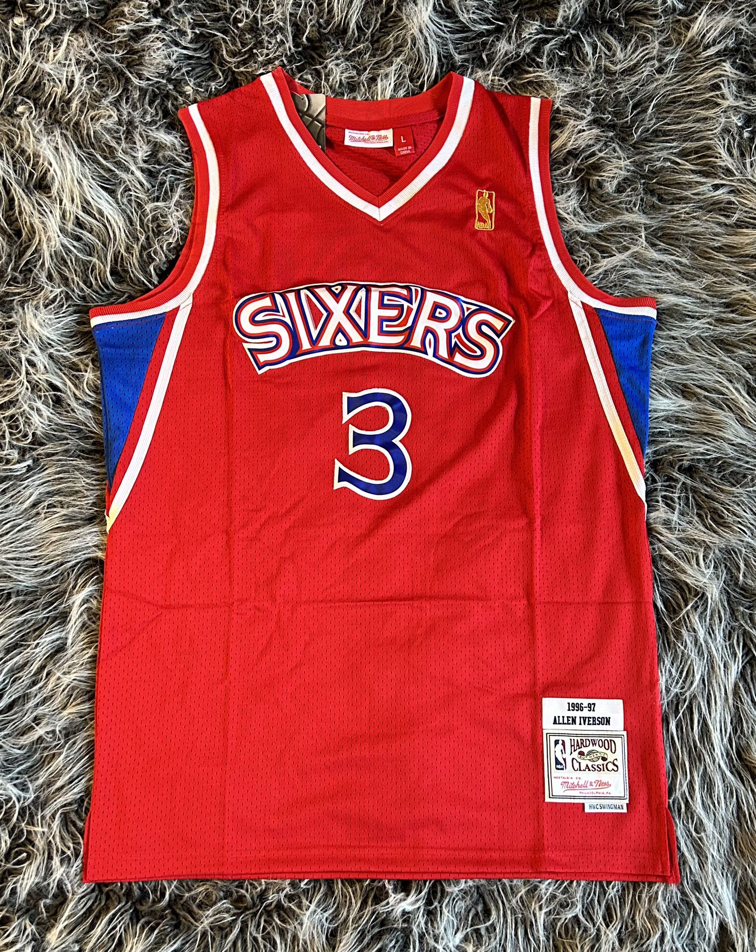 Philadelphia 76ers Allen Iverson Mitchell & Ness Throwback Red Jersey Size  Large for Sale in Philadelphia, PA - OfferUp
