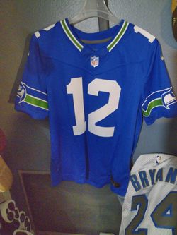 New York Giants NFL Jersey Size Large 