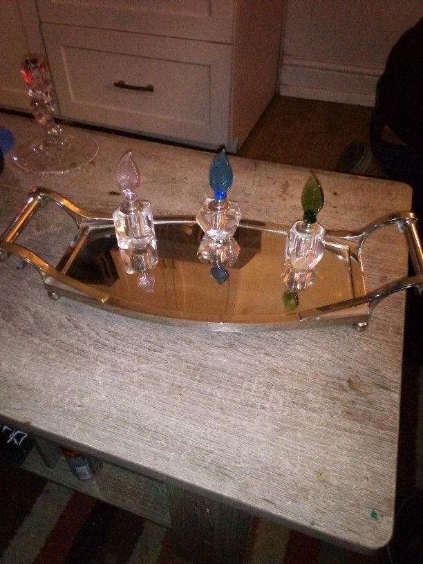 Sleek Serving Tray