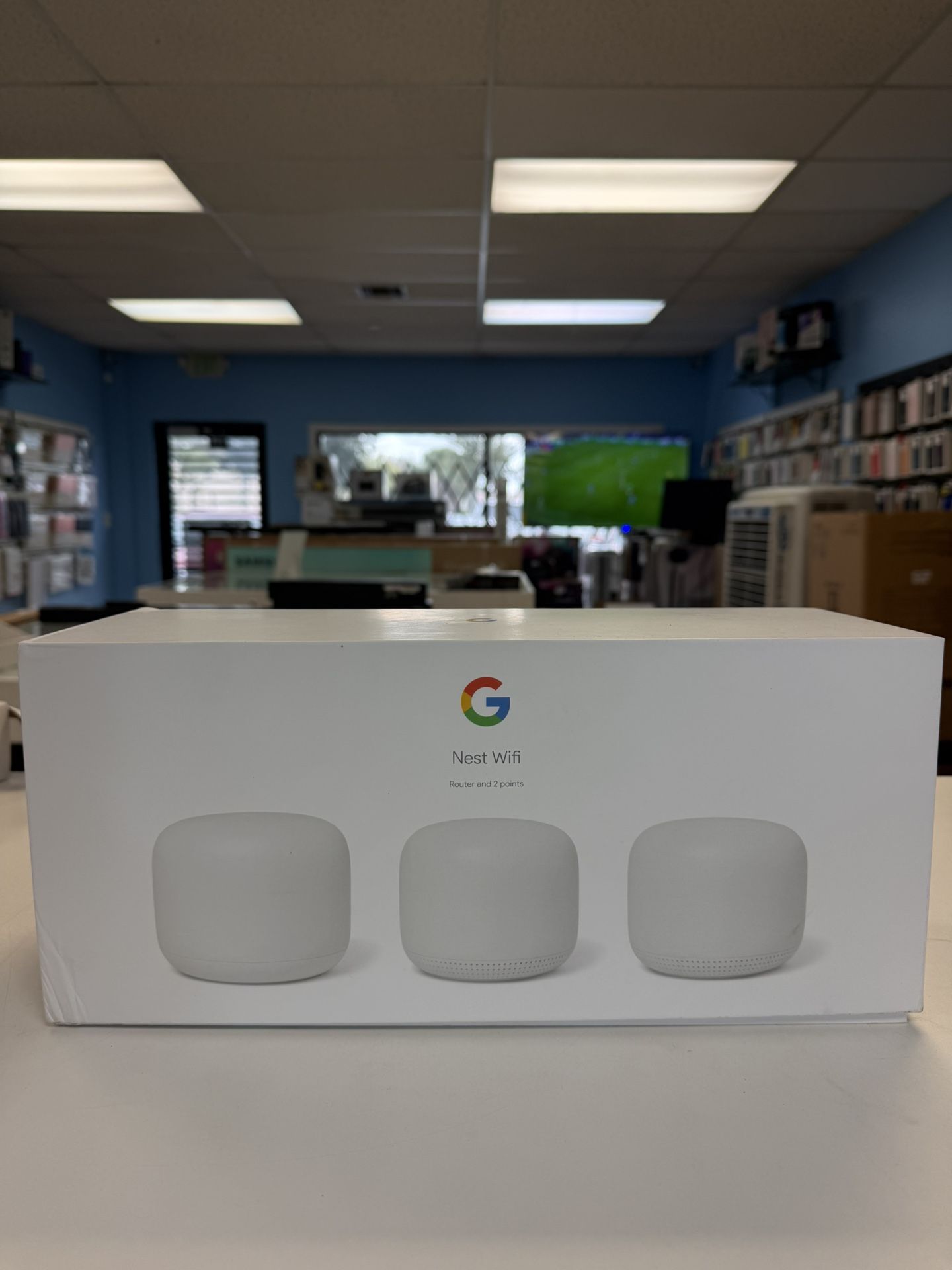 Google Nest WiFi 2200 Mbps Mesh Router and Two Points - Snow (GA00823)