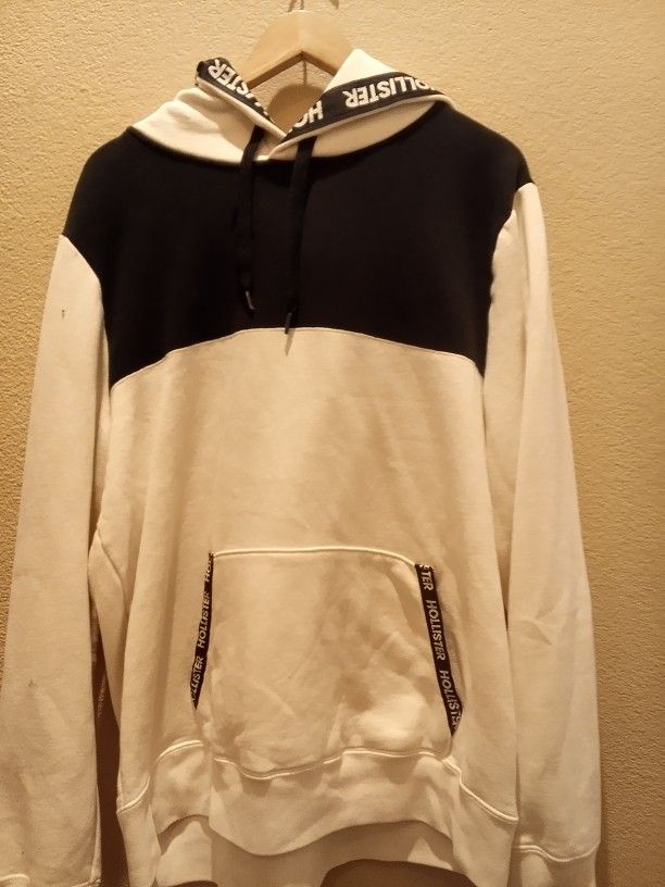 White And Navy Hollister Pull Over Hoodie Sweater Jacket