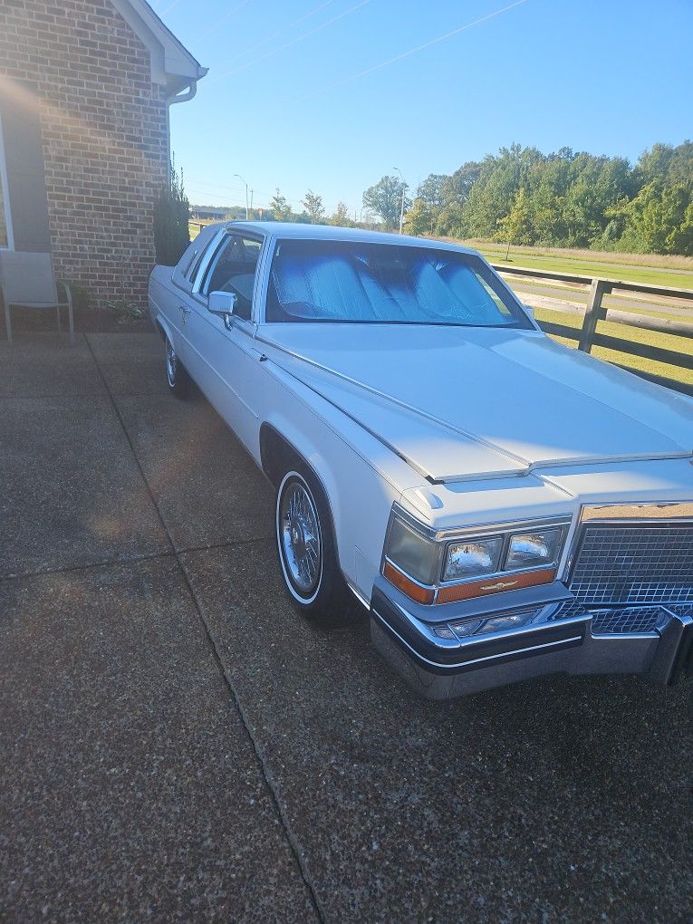 1985 Cadillac Fleetwood