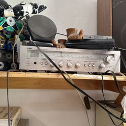 Akai Receiver 