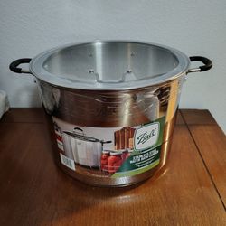 Ball Stainless Steel Water Bath Canner, NEW with lid and canning rack, 21 quart, fits up to 7 qt jars